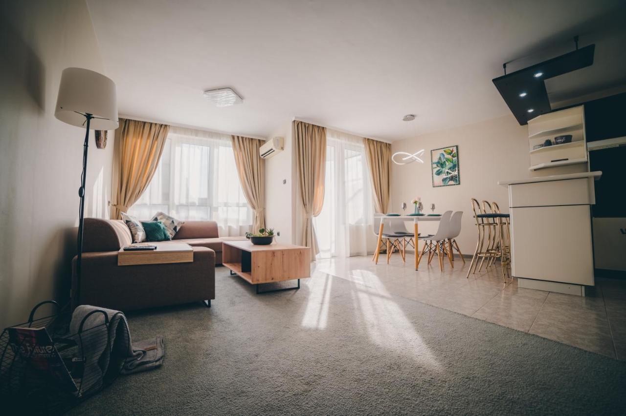 Unbeatable Location: New & Comfy Apartment Varna Eksteriør billede