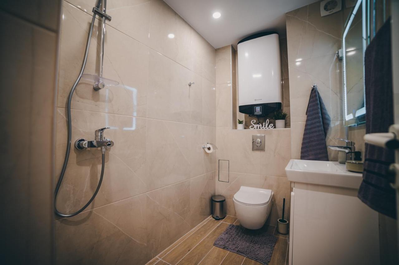 Unbeatable Location: New & Comfy Apartment Varna Eksteriør billede